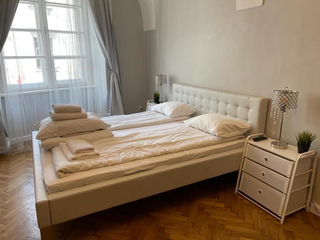 Florianska Deluxe Apartments With Air Condition Krakow Luaran gambar